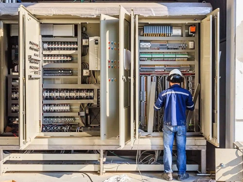 Electronic-Equipment-Installation